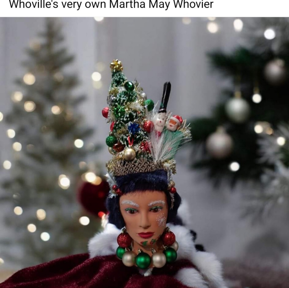 Martha May Whovier center piece